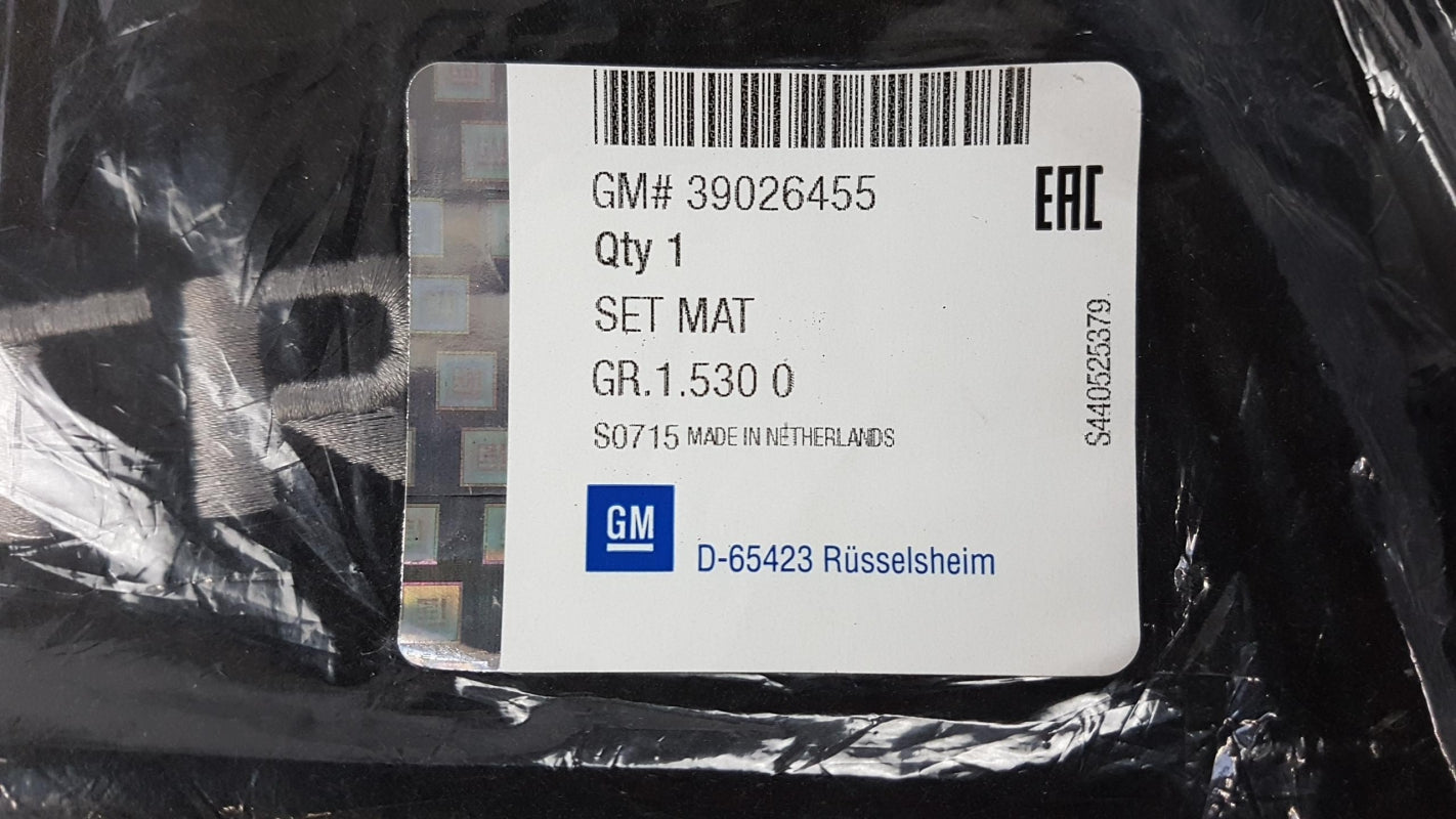 Original OE OPEL Fußmattensatz 39026455