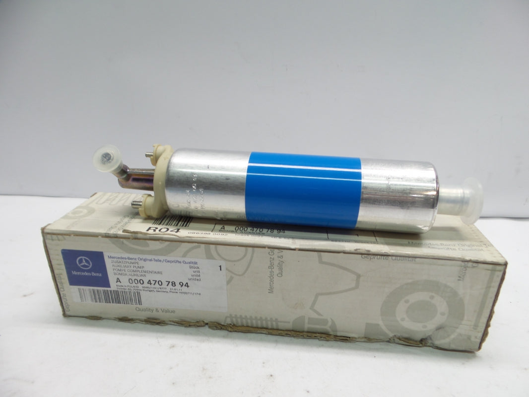 Original MERCEDES-BENZ W463 WW220 W210 W208 W202 Kraftstoffpumpe A0004707894
