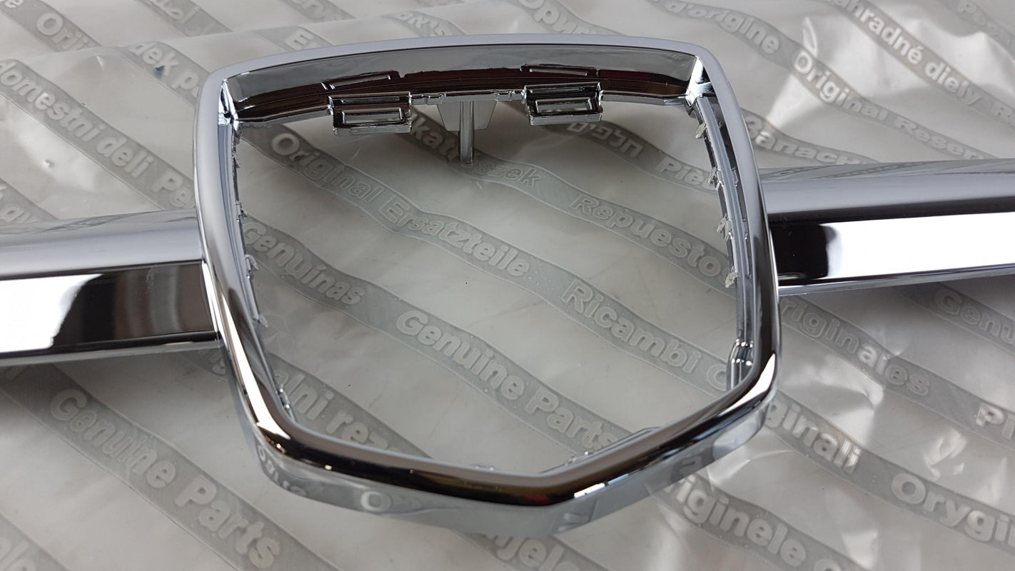 Original OE FIAT Kühlergrill Zierleiste 735481779