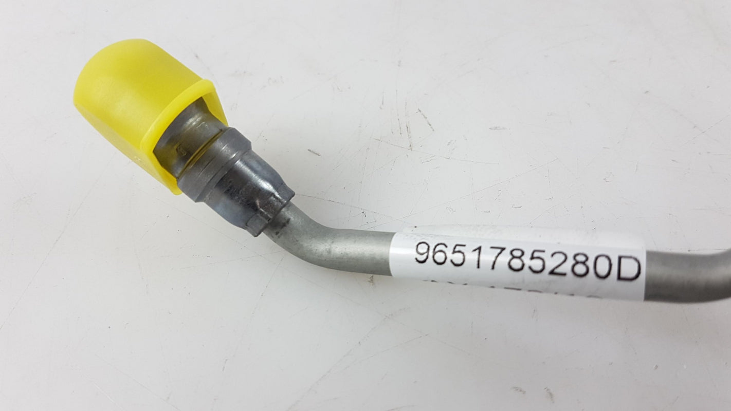 Original CITROEN C2 C3 Berlingo B9 PEUGEOT Partner B9 Ölleitung 1.6 HDi 037968