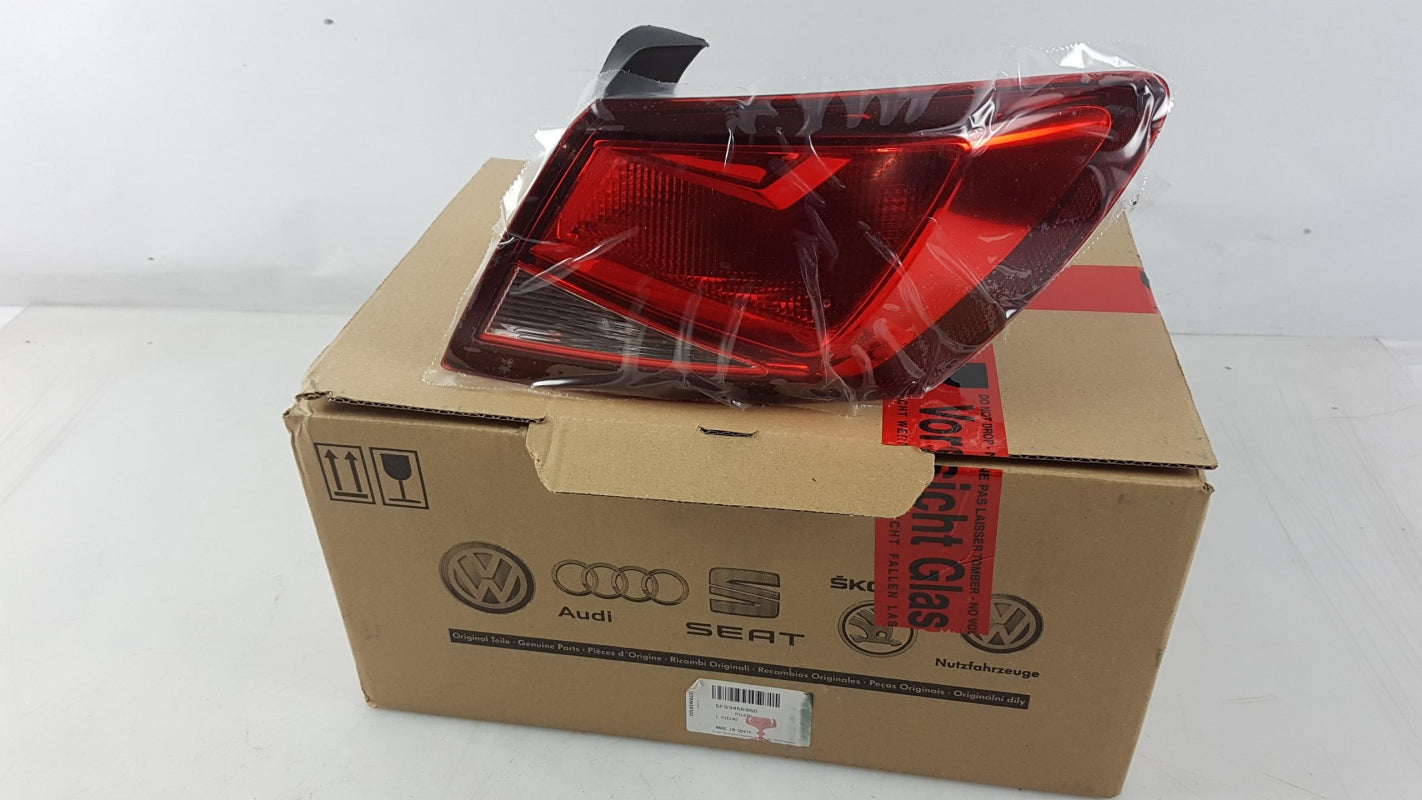 Original SEAT Leon III '12-'20 Schlussleuchte aussen rechts 5F0945096D