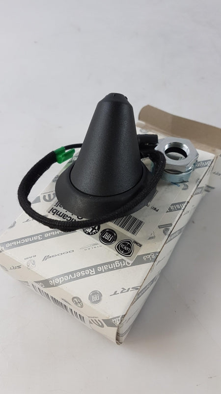 Original FIAT 500 C Bravo Panda Punto Antennenfuss 52076073