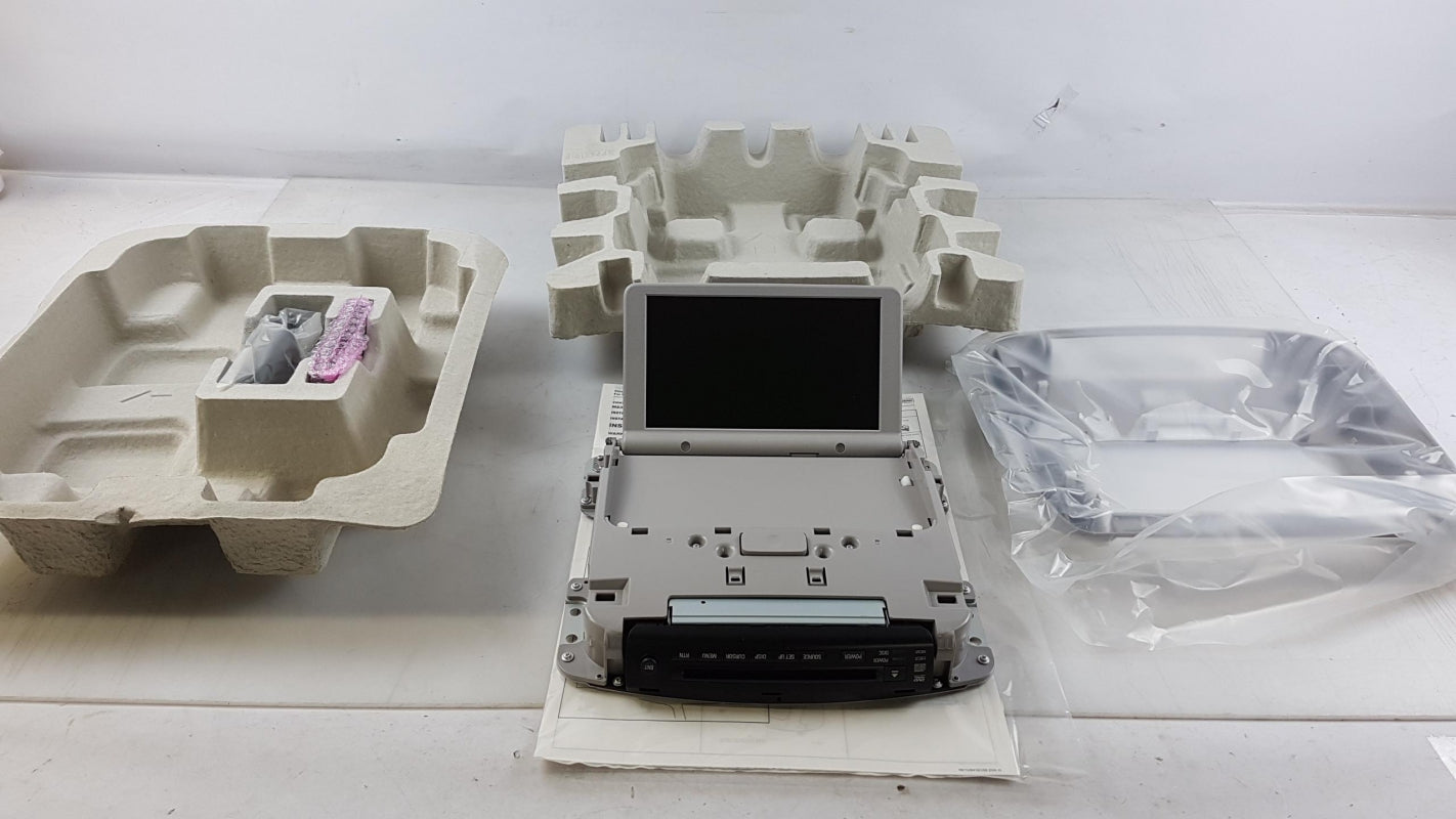 Original MITSUBISHI Pajero Outlander Unterhaltungssystem CD/DVD-Player MZ313877