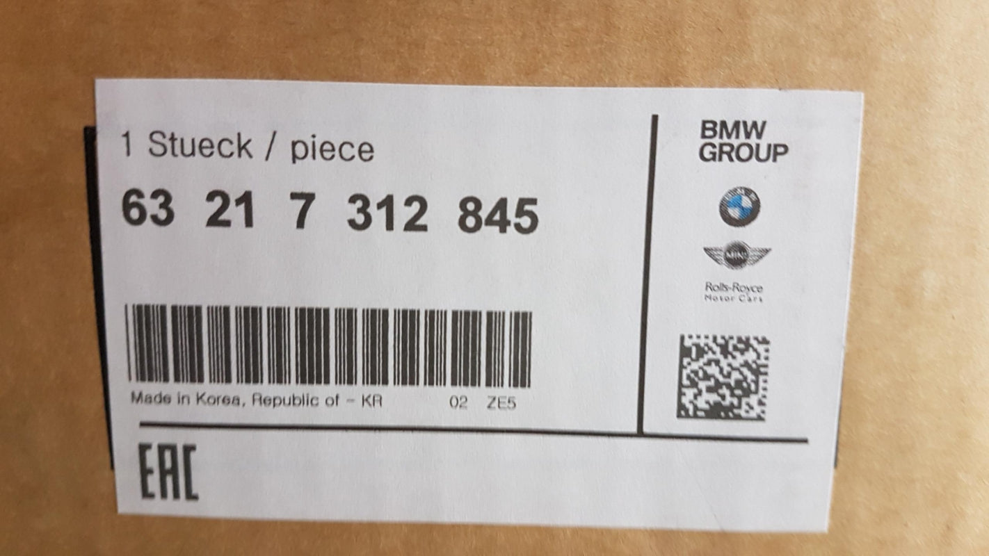 Original BMW 3' F30 F35 F80 M3 Heckleuchte Rücklicht aussen links 63217312845