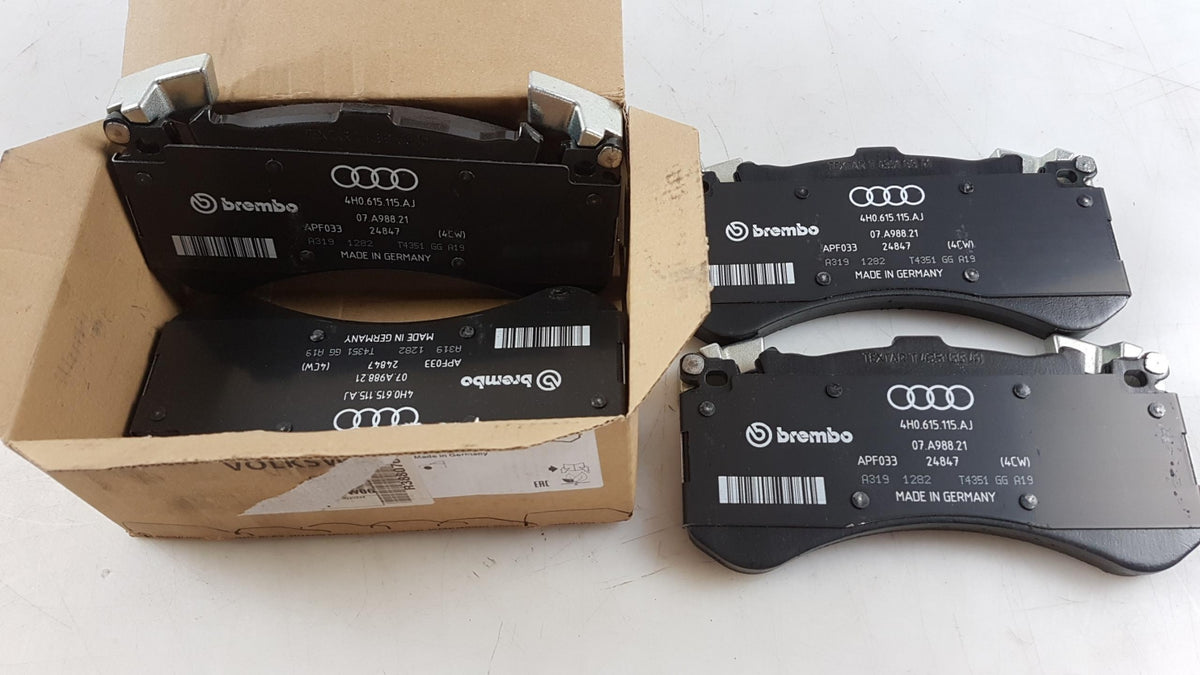 Original AUDI A8 '11-'17 Bremsbeläge vorne 4H0698151Q