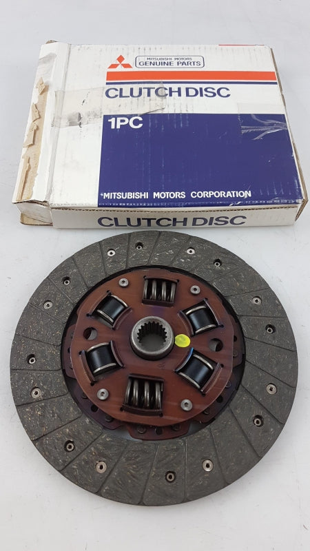 Original OE MITSUBISHI Kupplungsscheibe MD771133