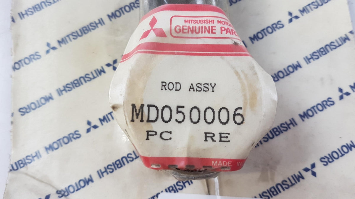 Original MITSUBISHI Pajero L300 Pleuel MD050006