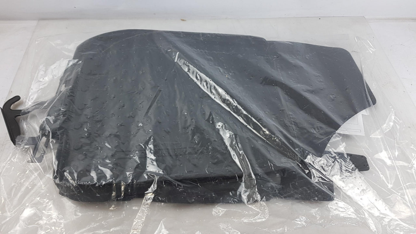 Original OE RENAULT Fußmattensatz 8201621053