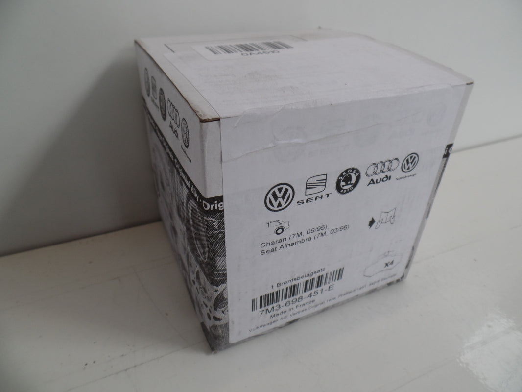 Original VW Sharan SEAT Alhambra Bremsbeläge + Warnkontakt hinten 7M3698451E