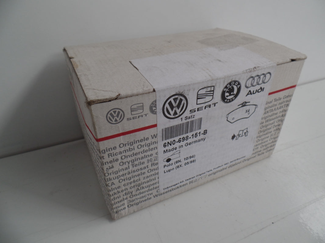 Original OE Volkswagen Bremsbeläge 6N0698151B