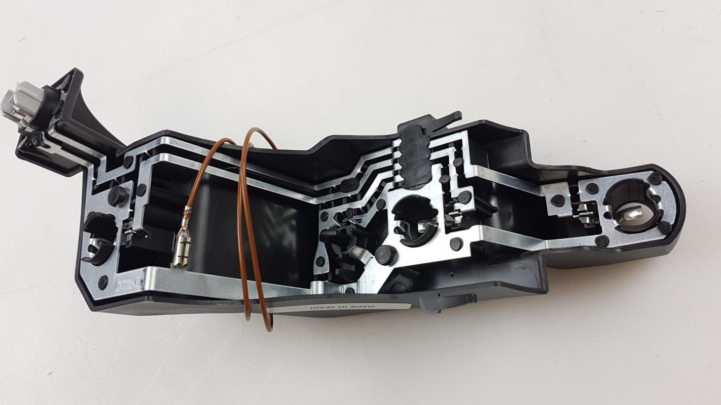 Original BMW 5' E60 Lampenträger für Blinker weiss Hinten Links 63217361881