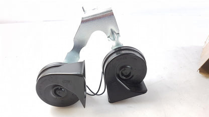Original OPEL Insignia-A G09 Hupe Signalhorn Doppelhorn 20857424