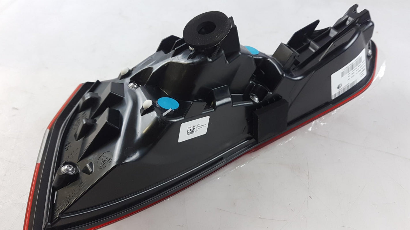 Original ALFA ROMEO Stelvio '16-'22 Heckleuchte Hinten links 50535808