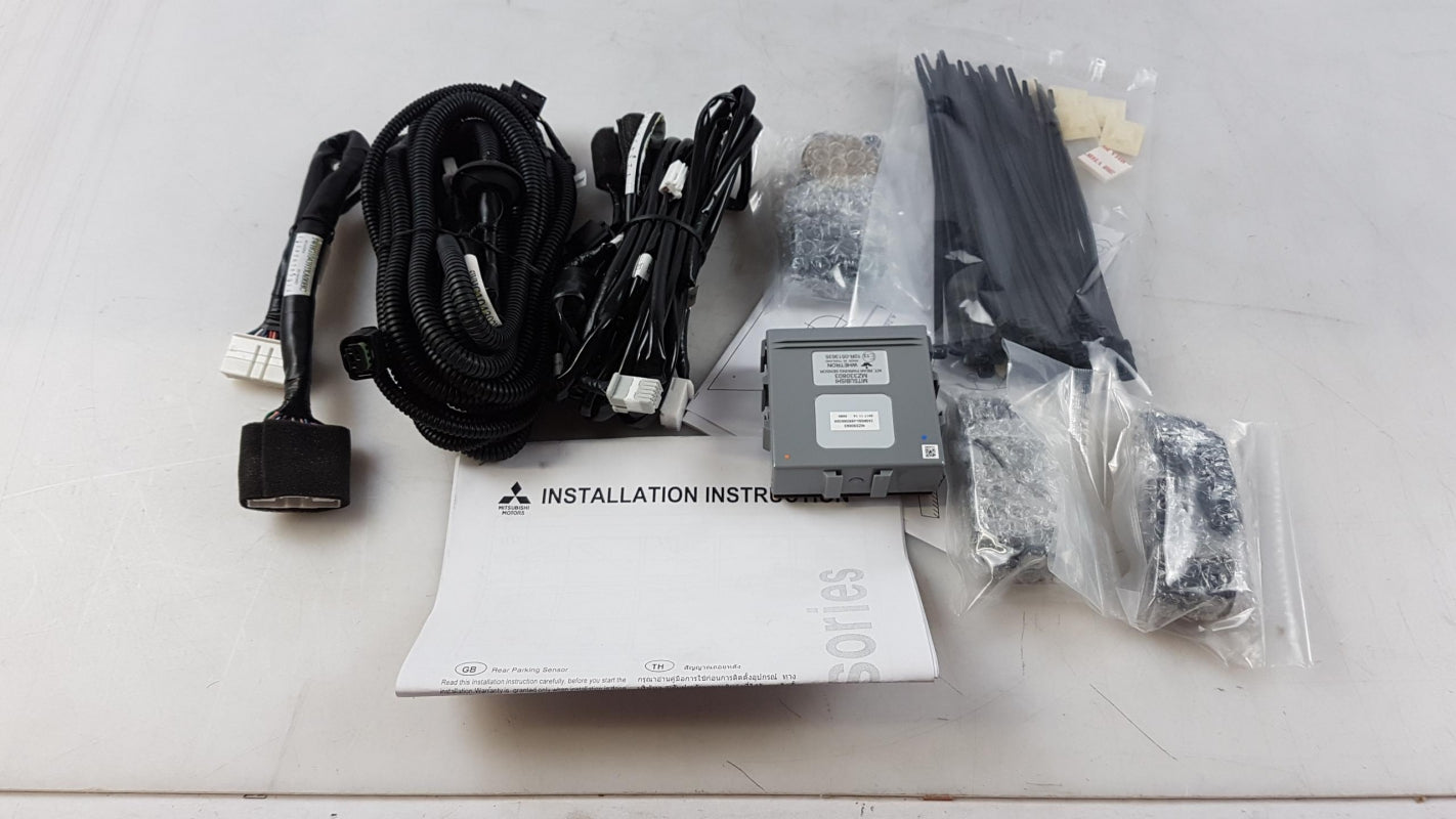 Original OE MITSUBISHI Parksensor MZ330803