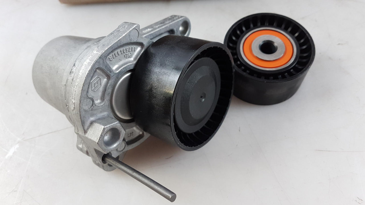 Original RENAULT Trafic 3 Scenic 3 1.6 dCi Keilrippenriemensatz 117205040R