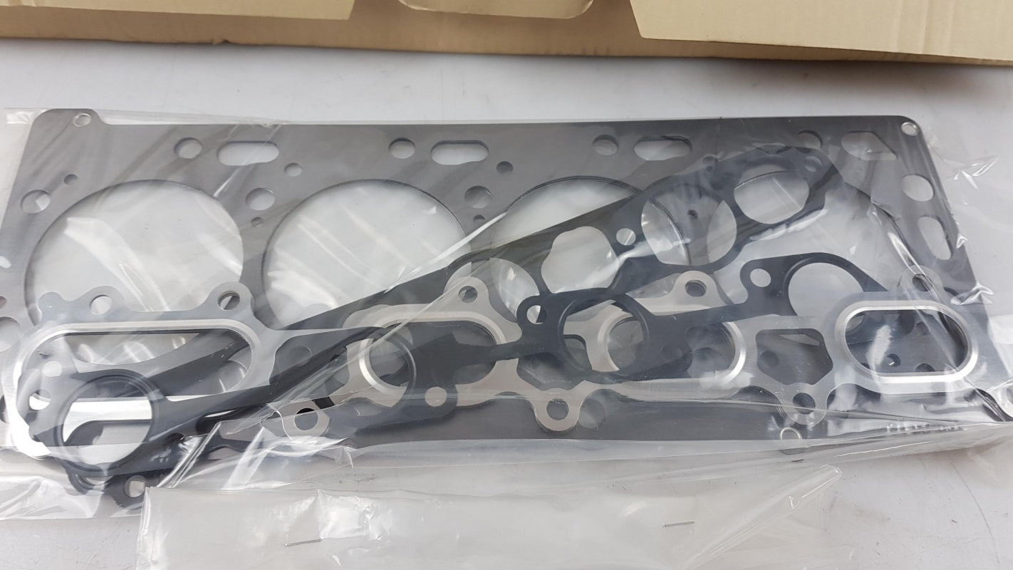 Original OE MITSUBISHI Dichtungssatz 1000B784