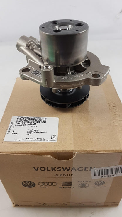 Original VW Transporter T6 2.0 TDI Wasserpumpe 04L121011M