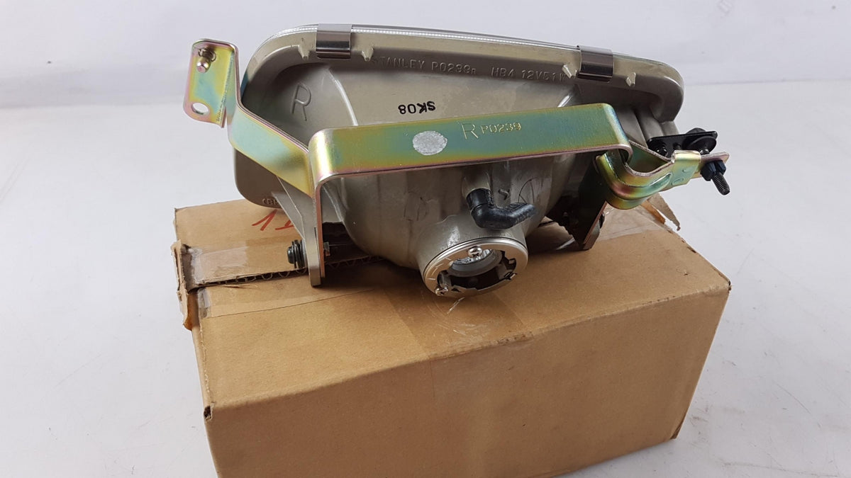 Original OE MITSUBISHI Nebelscheinwerfer MR537966