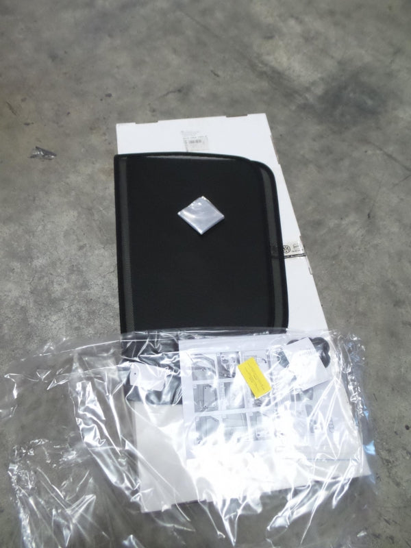 Original OE Volkswagen Sonnenschutz 8U0064160A