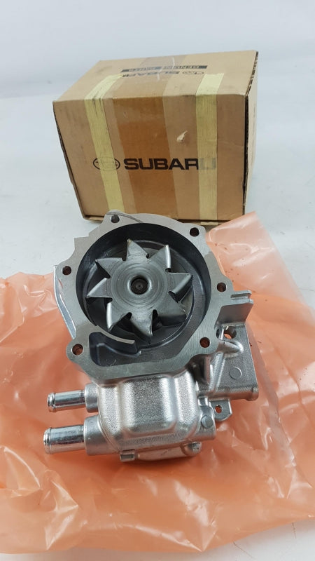 Original OE SUBARU Wasserpumpe 21111AA270