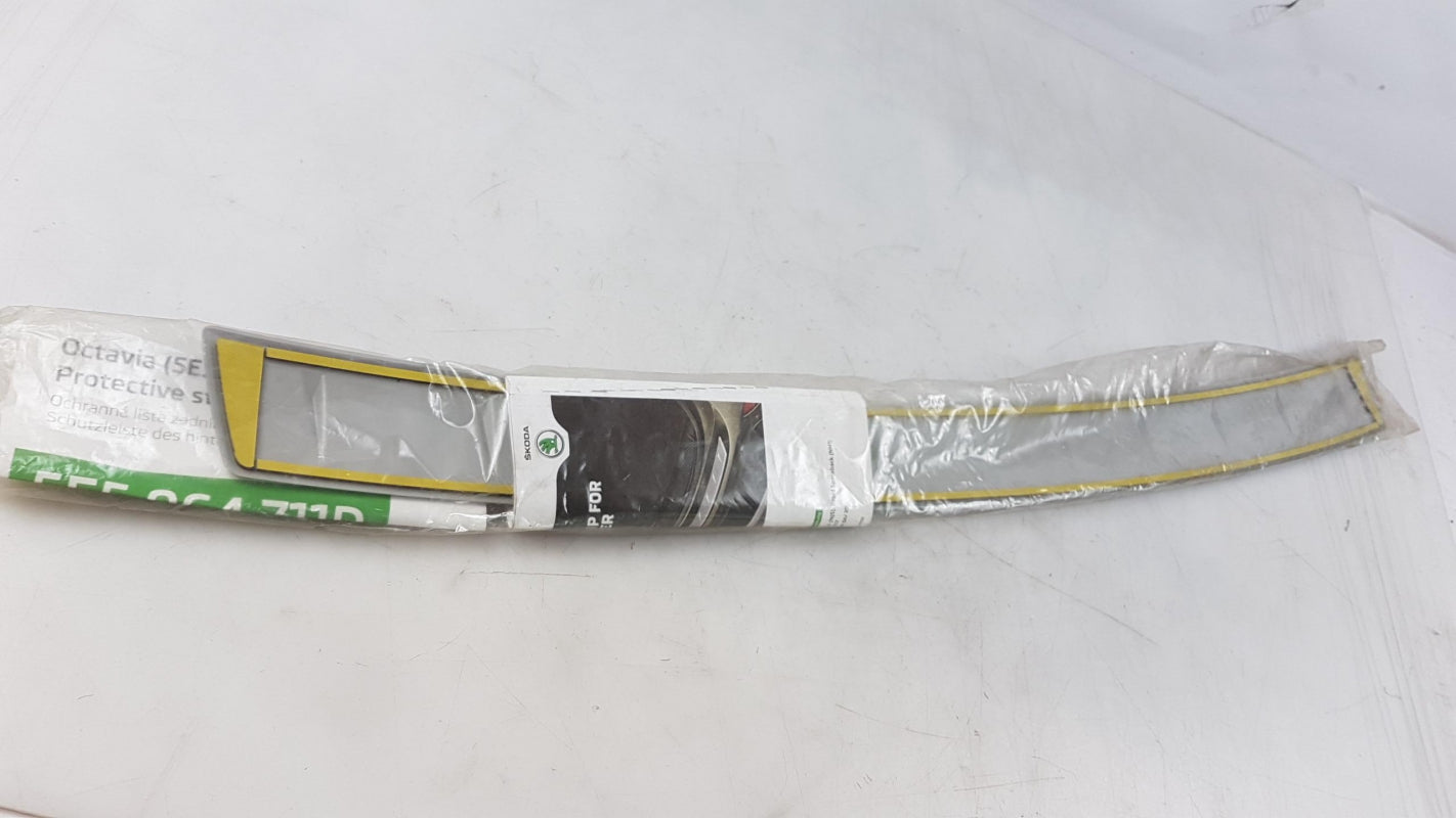 Original OE Volkswagen Ladekantenschutz 5E5064711D