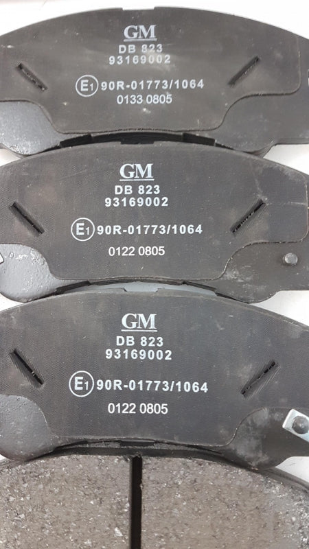 Original OPEL Frontera A B Bremsbeläge 93169002