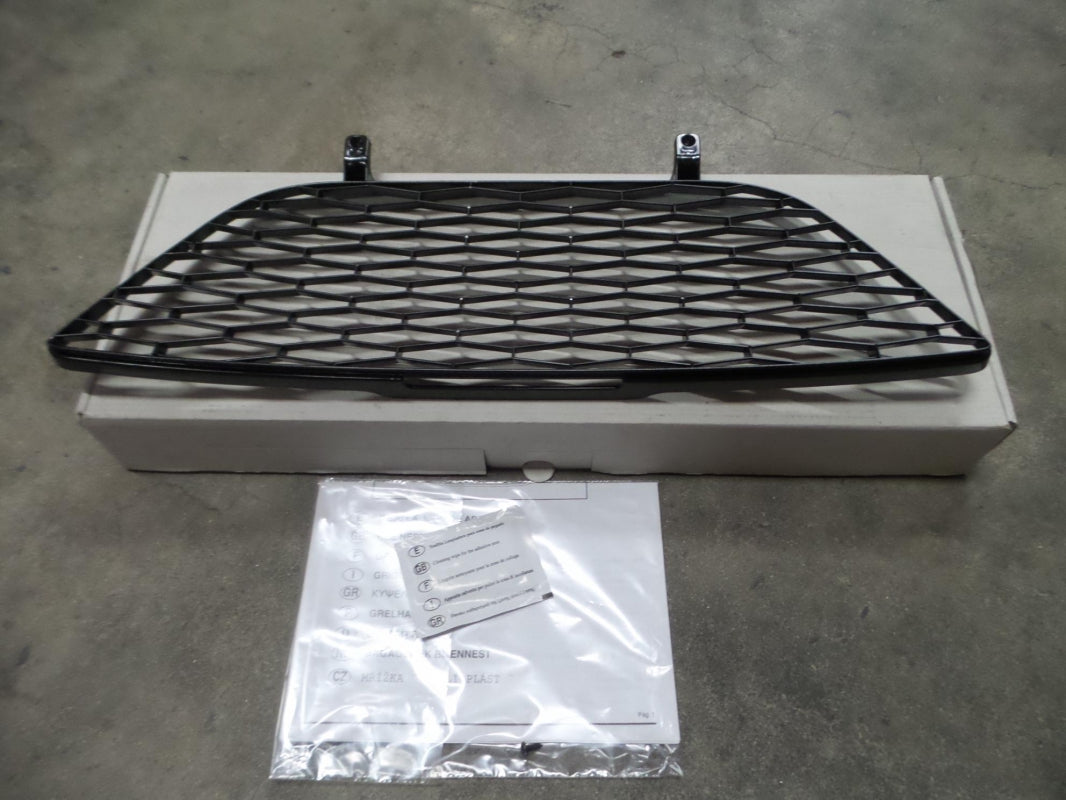 Original SEAT Ibiza ST 2010-2011 Frontgrill Kühlergitter 'Waben' Oben 6J0052535
