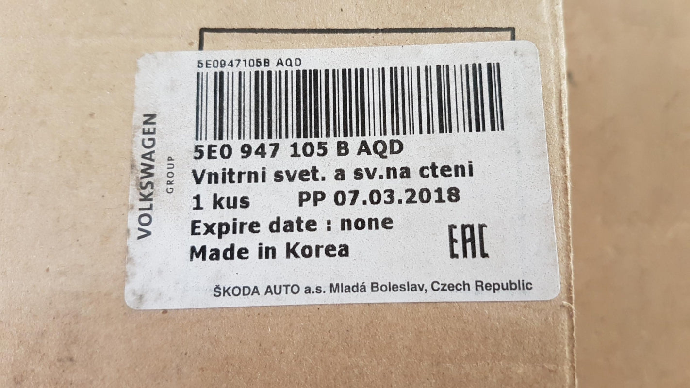 Original SKODA Octavia 5E Innenleuchte perlgrau/chrom 5E0947105BAQD