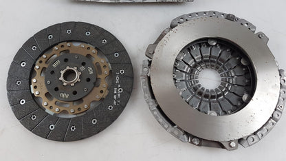 Original AUDI A3 III (8V) SEAT Leon III (5F) Kupplungssatz 1.6/2.0TDi 04L141015A