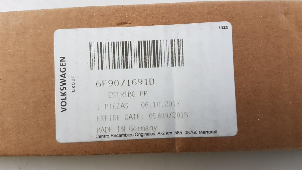Original OE Volkswagen Einstiegsleisten Satz 6F9071691D