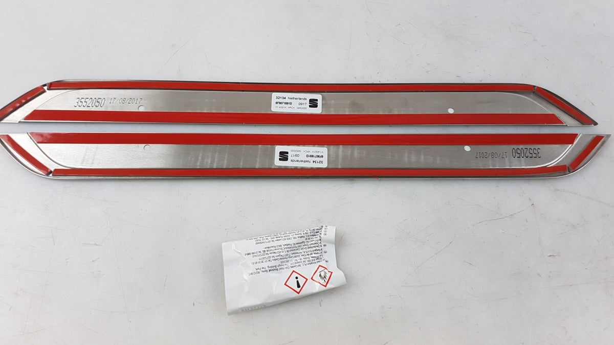 Original OE Volkswagen Einstiegsleisten Satz 6F9071691D