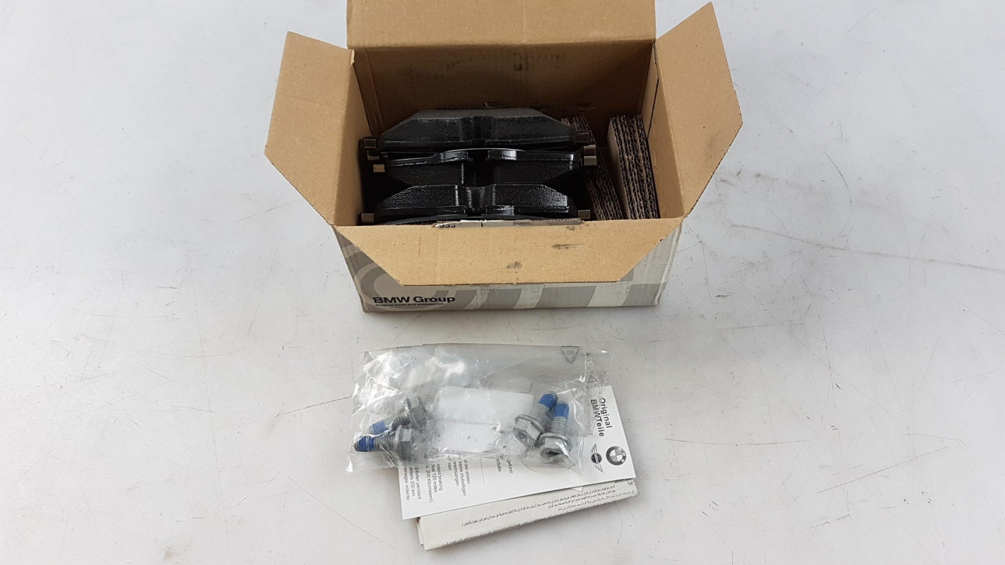 Original BMW 3er G20 G21 G28  Satz Bremsbeläge Asbestfrei Vorne 34116890553