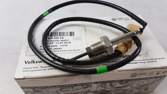 Original OE Volkswagen Abgastemperaturgeber 04L906088AD