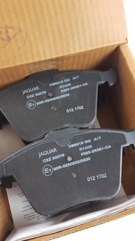 Original OE JAGUAR Bremsbeläge C2Z32076