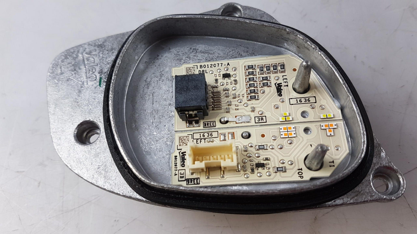 Original OE Volkswagen Leuchten Steuergerät 575941475