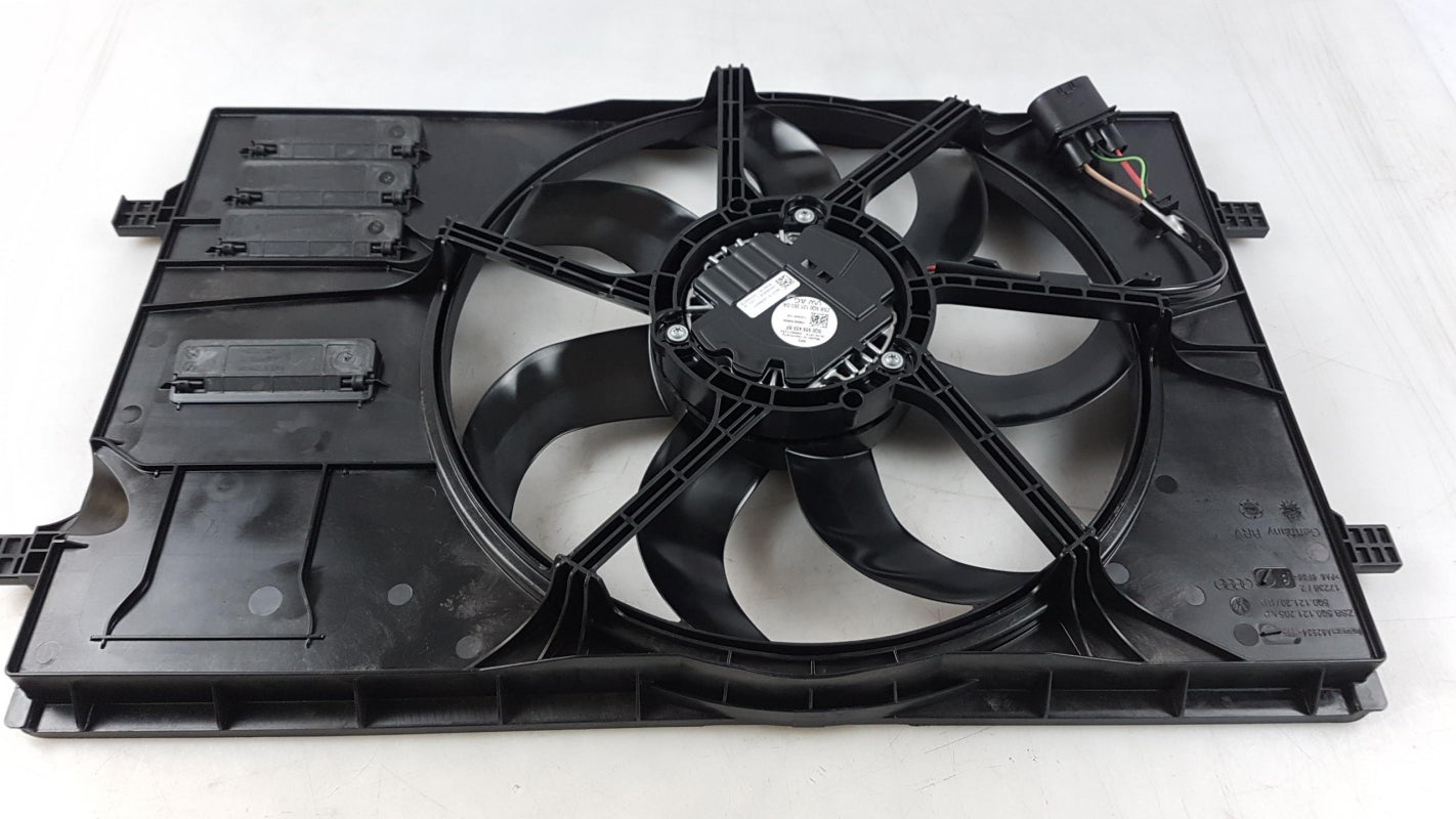 Original AUDI A3 Q2 VW Passat Touran Kühlerlüfter Motorlüfter 400W 5Q0121203DA