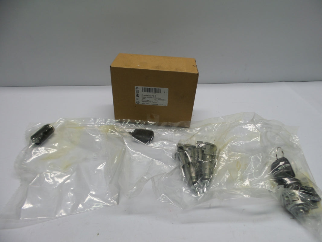 Original SKODA Fabia Roomster Schließzylinder Schloss Satz 5J0800375E