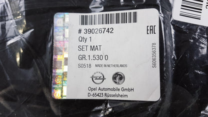 Original OPEL Mokka Fußmattensatz (4 Stück) Velours Schwarz 39026742