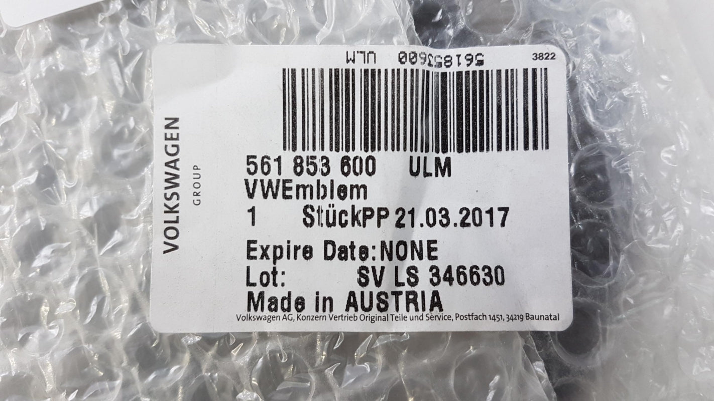 Original OE Volkswagen Emblem Logo 561853600ULM