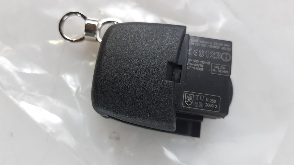 Original AUDI A2 A4 Funkfernbedienung 3-Tasten satinschwarz 8Z083723101C