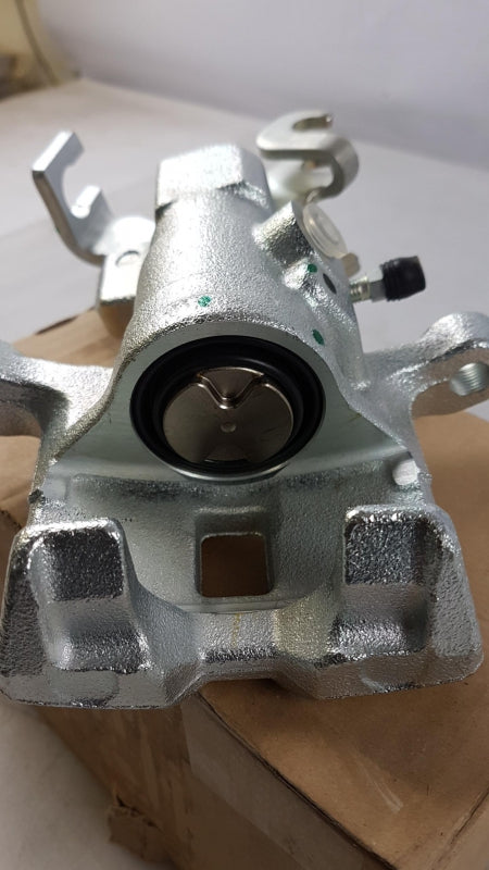 Original OE MAZDA Bremssattel GJ6A2661XC