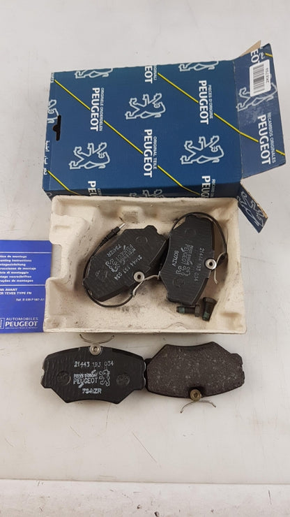 Original PEUGEOT 405 II Bremsbeläge Satz Vorne 425098