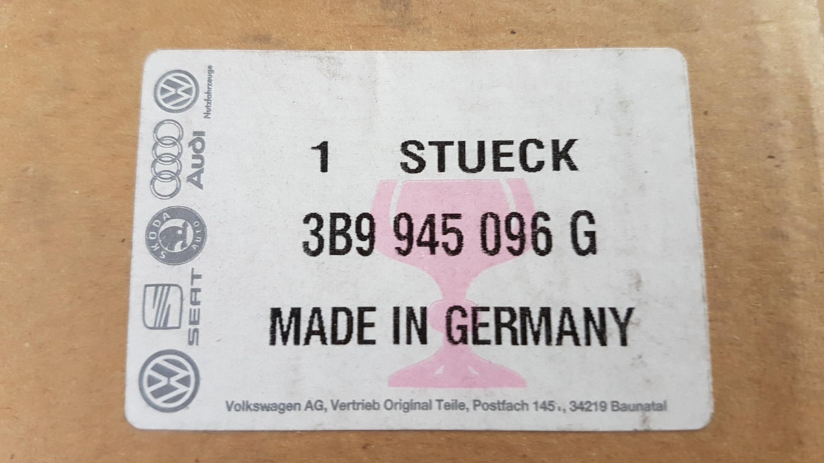Original OE Volkswagen Heckleuchte 3B9945096G