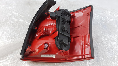Original AUDI A4 2001-2005 Heckleuchte Rückleuchte Links 8E9945095