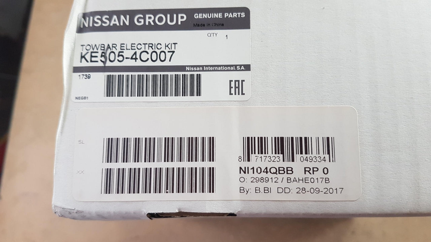Original NISSAN X-Trail III 2014 > Anhängerkupplung Elektrosatz 7-Pin KE5054C007