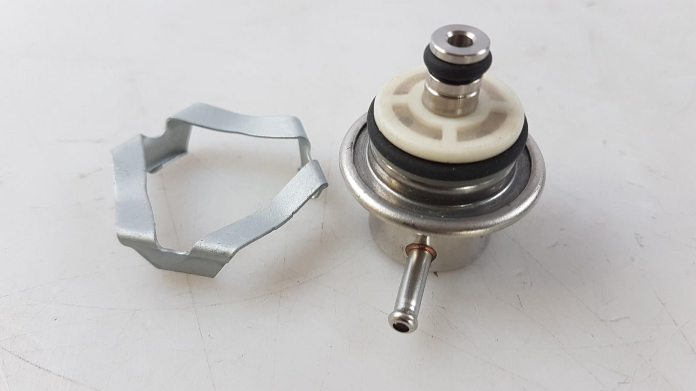 Original FIAT Bravo Marea Punto Tipo LANCIA Delta Kraftstoffdruckregler 5894037