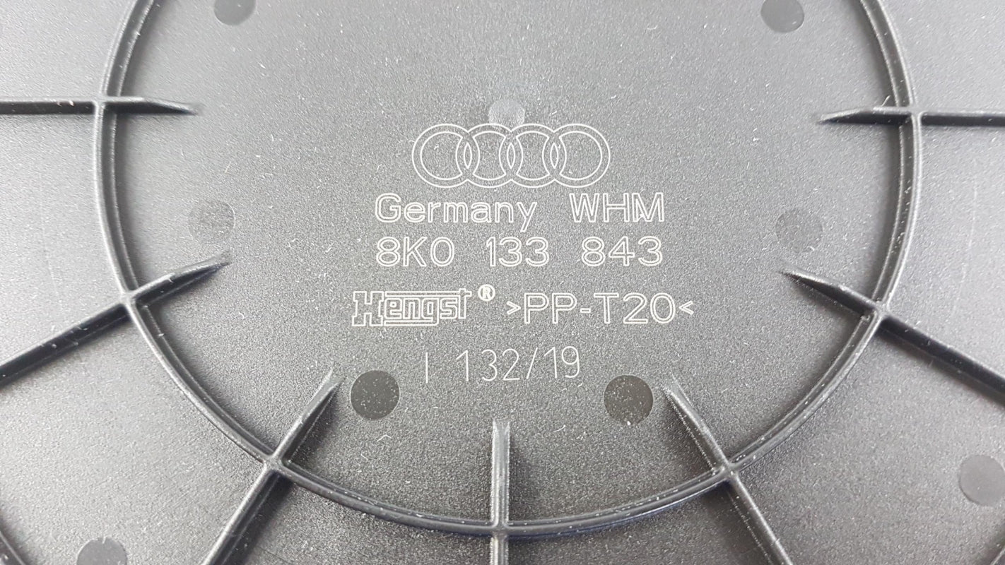 Original AUDI A4 A5 Q5 Luftfilter Filtereinsatz 8K0133843