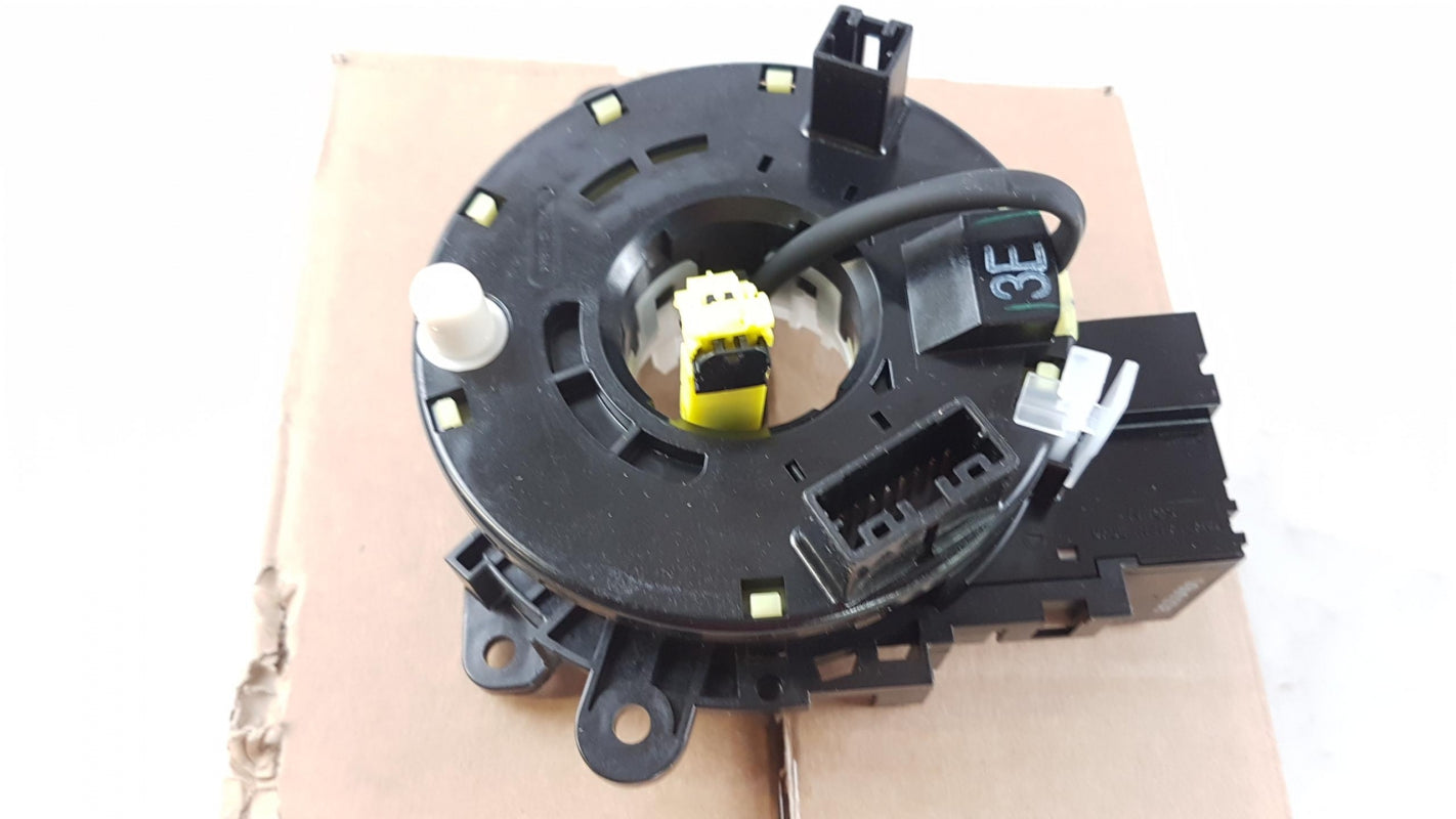 Original NISSAN Juke (F15E) 2010-2019 Schleifring B55541KA9A