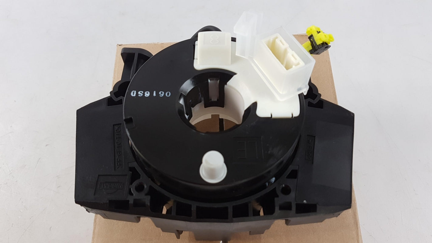 Original NISSAN Micra Qashqai X-Trail Note Schleifring B55679U00A