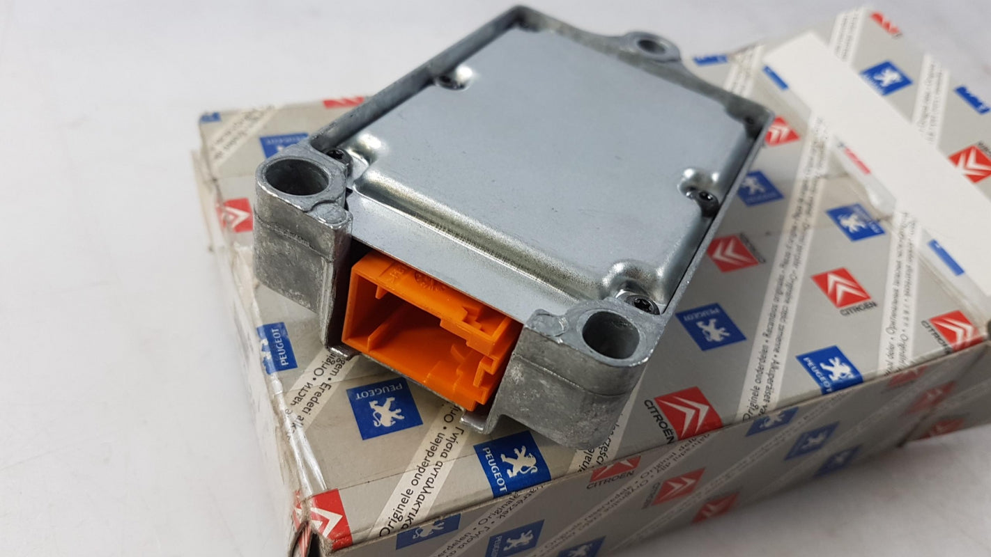 Original OE Peugeot airbag control unit 8216J9 